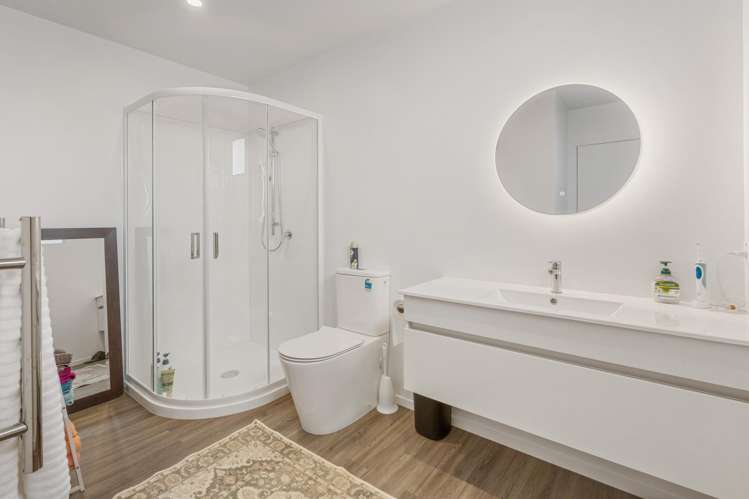 10A Crest Street Tainui_15