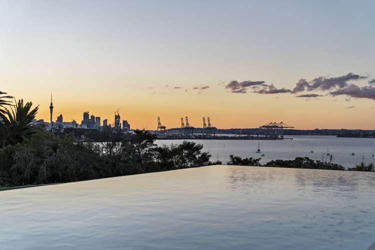 52 Paritai Drive Orakei_14