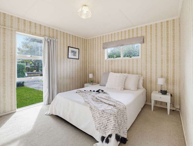 6 Raglan Avenue Cloverlea_24