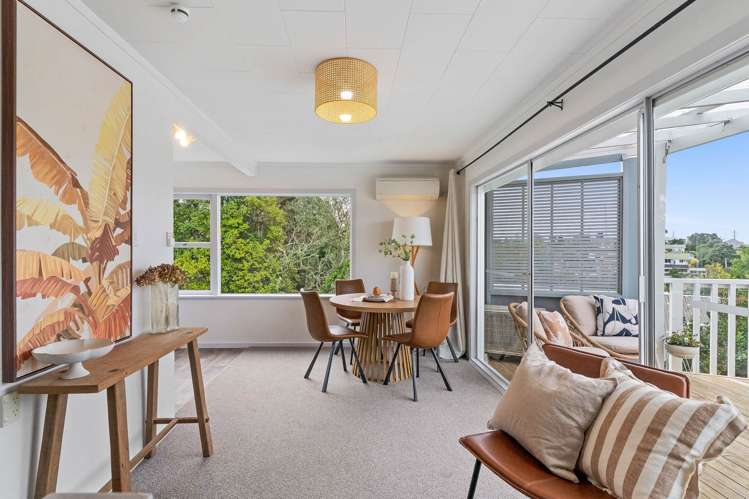 36 D'Oyly Drive Stanmore Bay_7