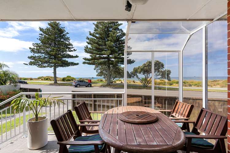 55 Marine Parade Mount Maunganui_15