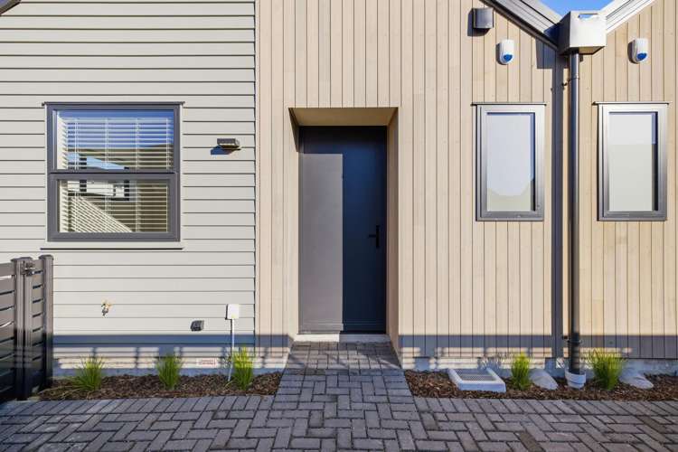 2 Evatt Street Bryndwr_28