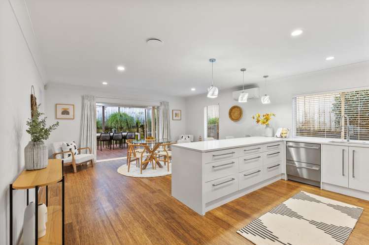 7 Hendrika Court Hobsonville_11