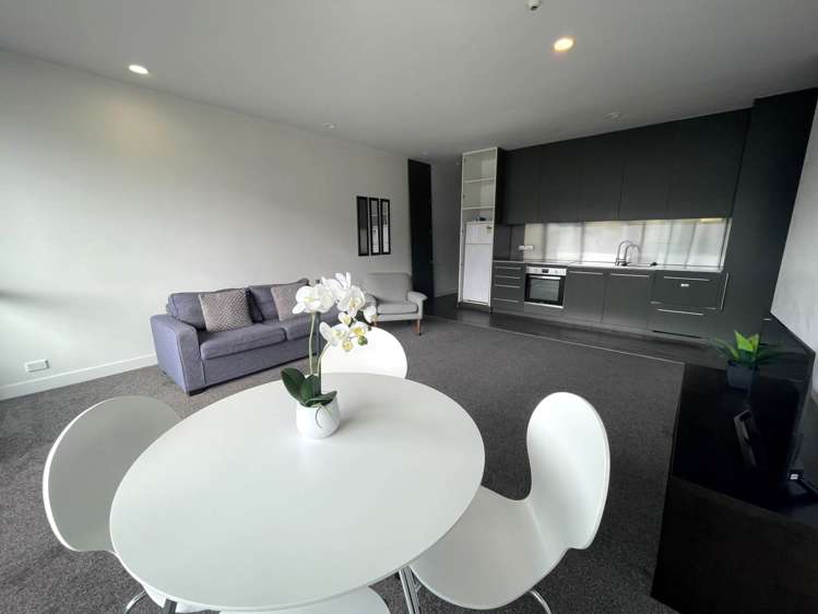 2a/10 Fisher-Point Drive Auckland Central_6