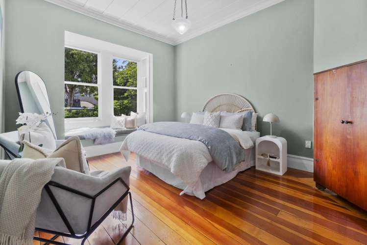 47 Kings Road Three Kings_17