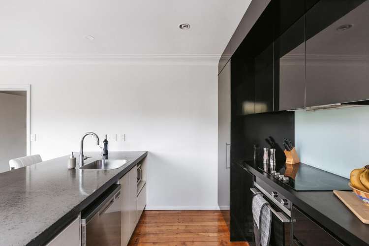 18 Beach Street Whakatane_11