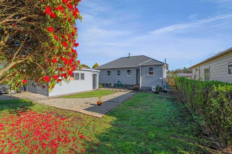 7 Percy Avenue Stratford_16