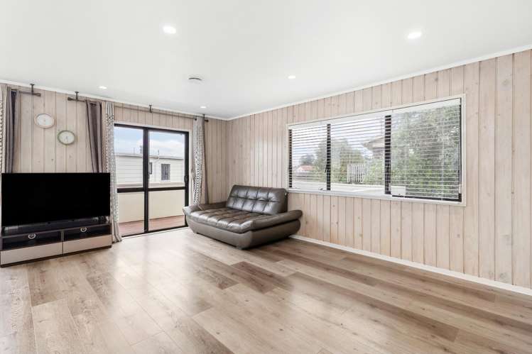 2/12 Bain Place_5