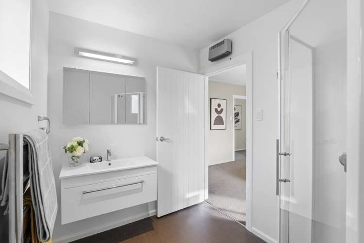 56 Gilberthorpes Road Hei Hei_20