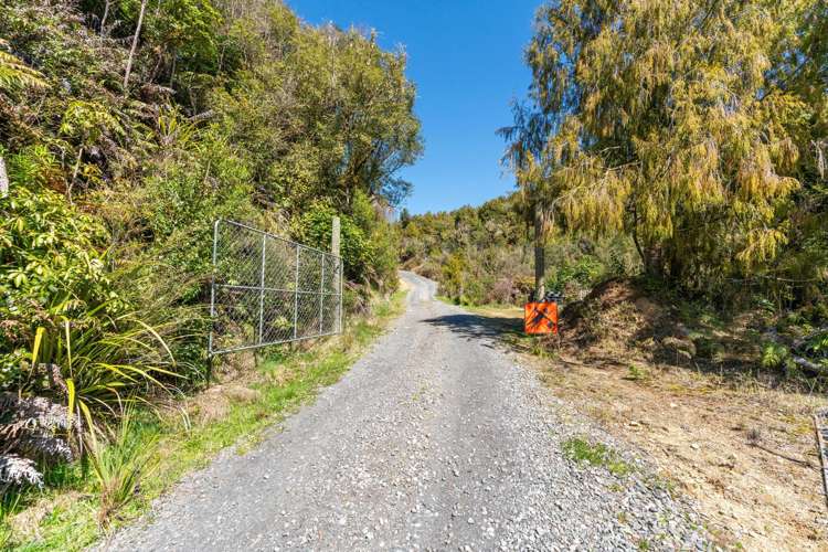 3520 State Highway 4 Raurimu_34