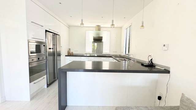 Bright Apartment