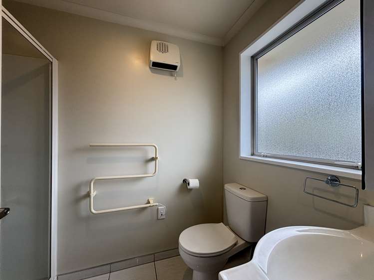 8/43 Waltham Road Sydenham_6