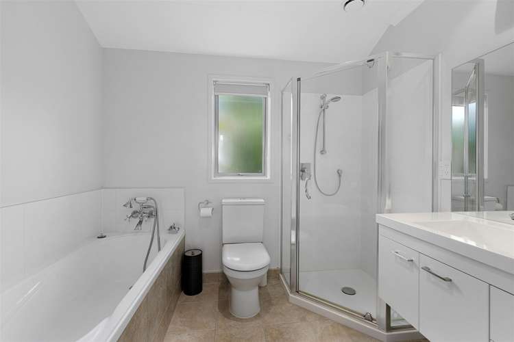 3 Merwood Lane Devonport_16