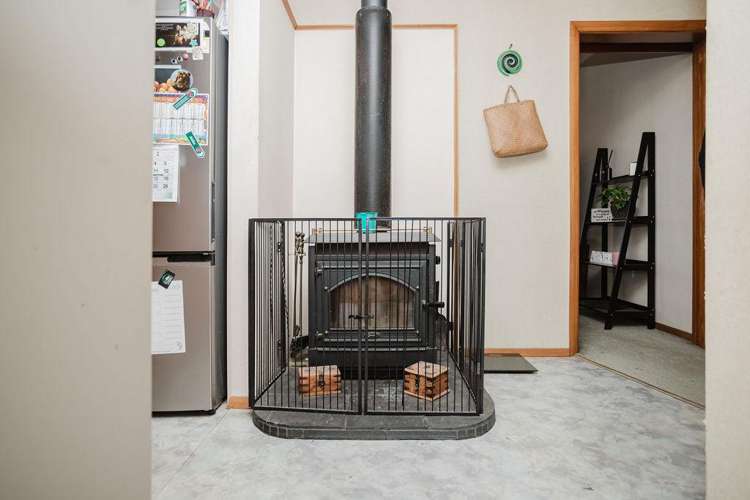 84 Gordon Street Dannevirke_6