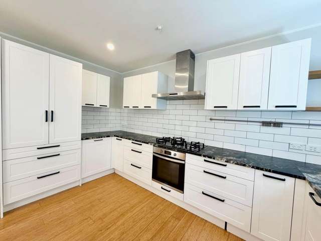 19 Wyoming Avenue Murrays Bay_3