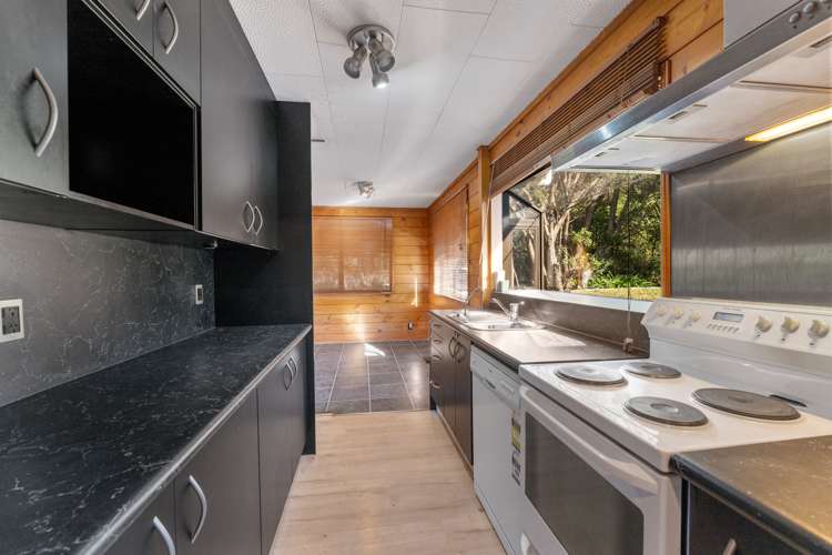 37 Westhaven Drive Tawa_21