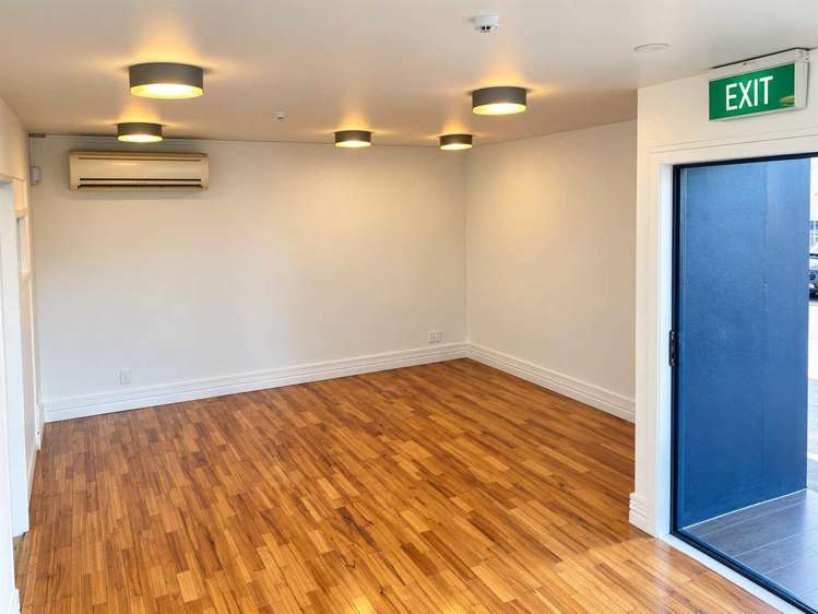 2/169 Ferry Road Waltham_3