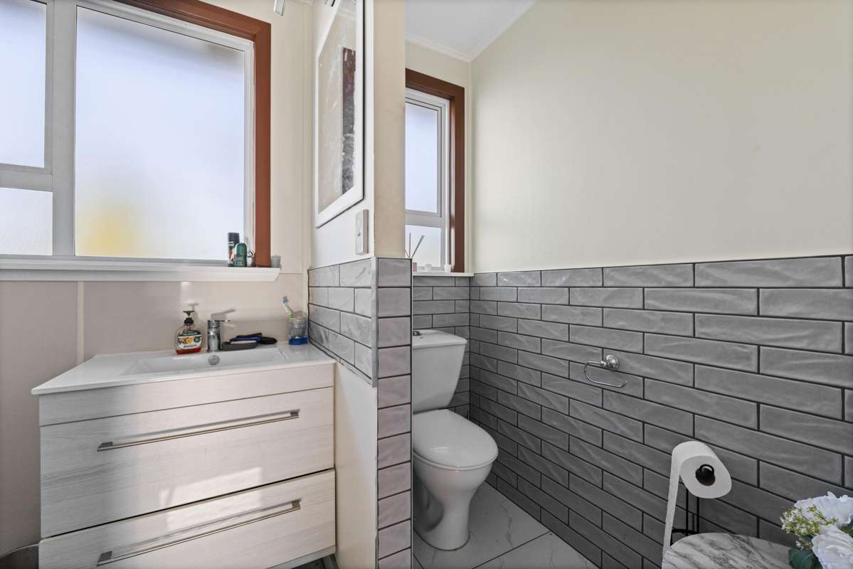 8 Douglas Street_2