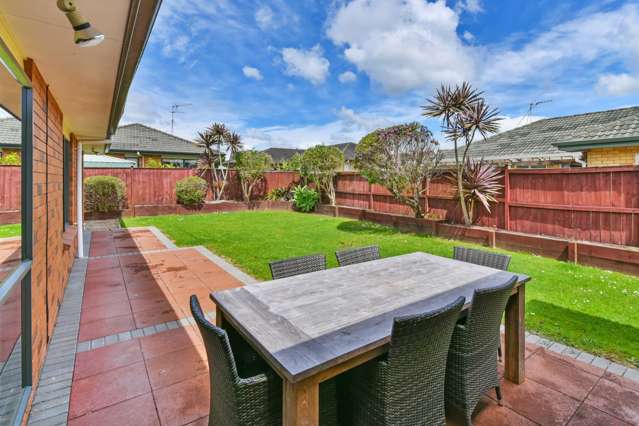 16 Greta Banks Place Wattle Downs_2