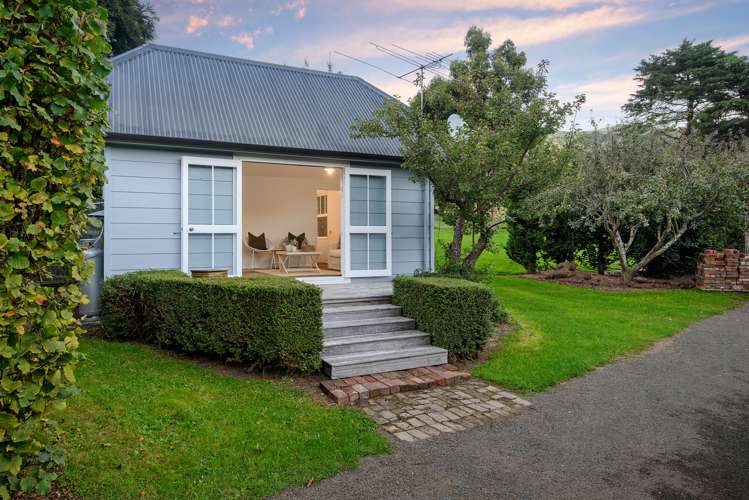 252 Wainui Main Road French Farm_26
