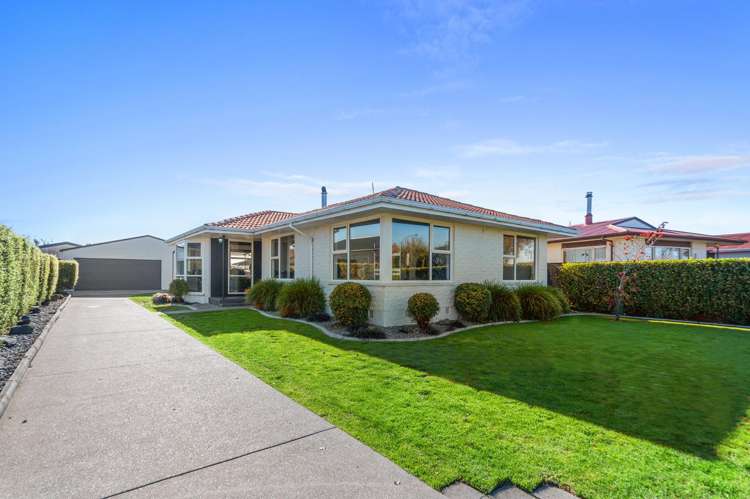 81 Gray Crescent_1
