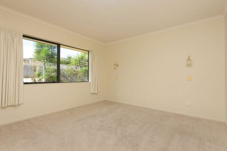 10 Atkins Way Ohauiti_16