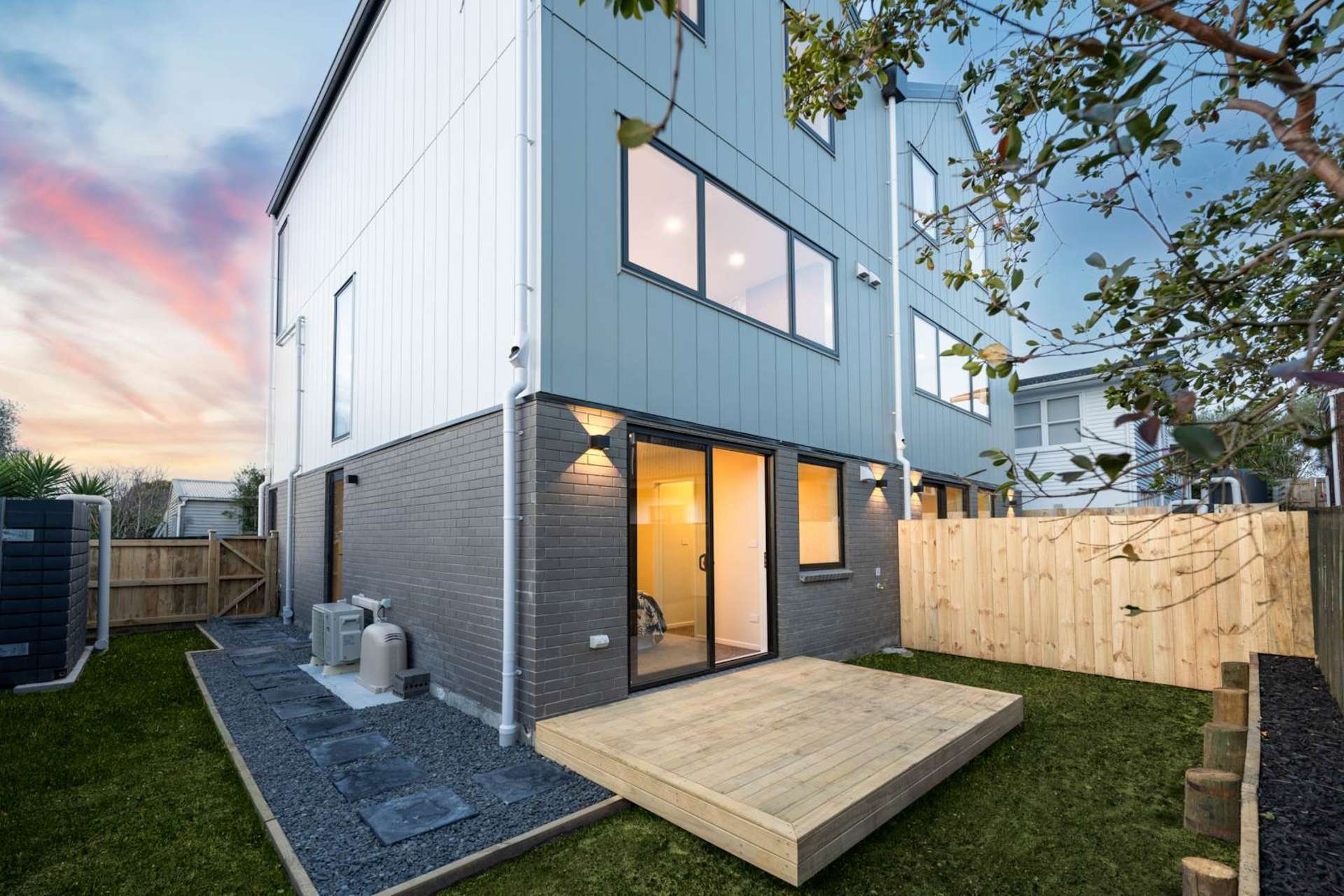 4202E Great North Road Glendene_0