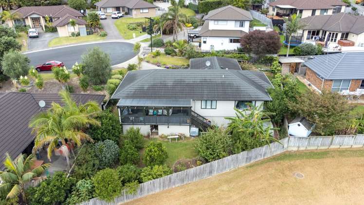 6 Bloomfield Rise Stanmore Bay_18