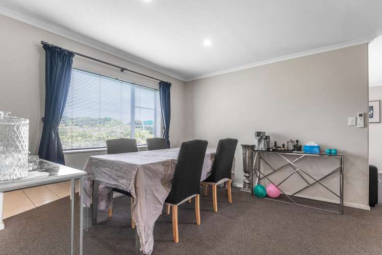 9 Savona Drive Flat Bush_13