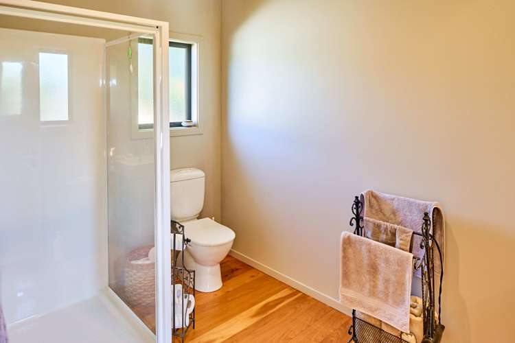 412 Flightys Road Judgeford_11