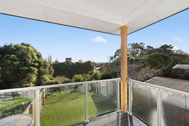 59B Montgomery Crescent 2738_2