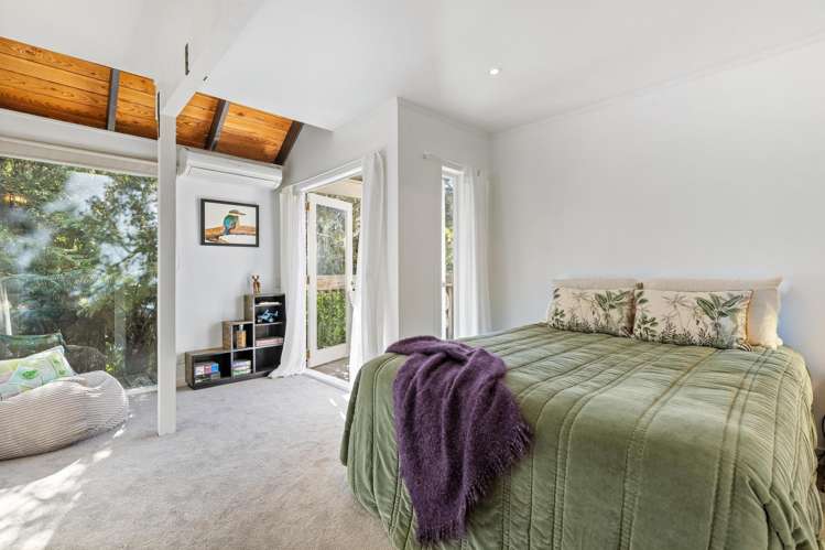 8 Eucalyptus Place Beach Haven_16