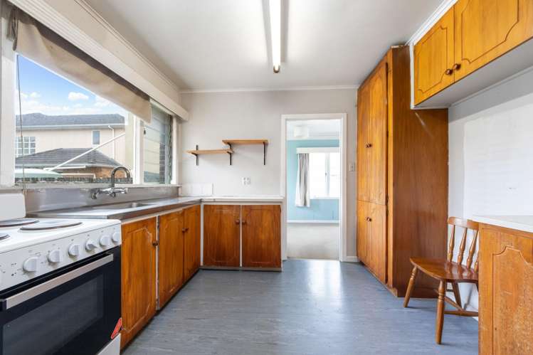 1137 New North Road Mount Albert_12