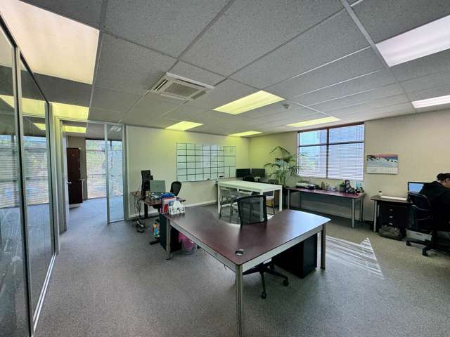 1 Airborne Road Rosedale_4