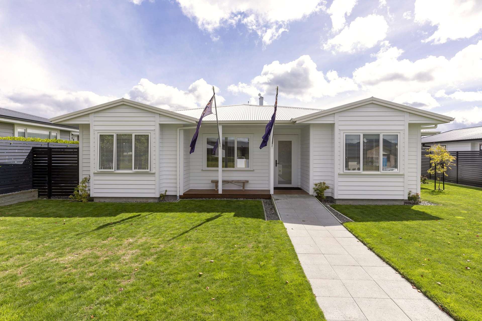 18 Maison Way Rangatira Park_0