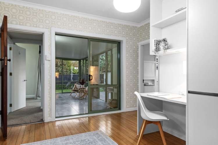 9 Barrington Street Somerfield_15