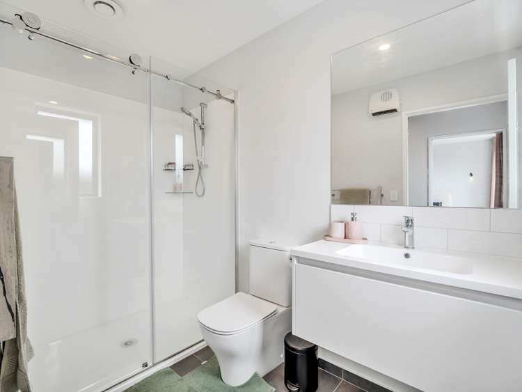 101 Eureka Street Aranui_16