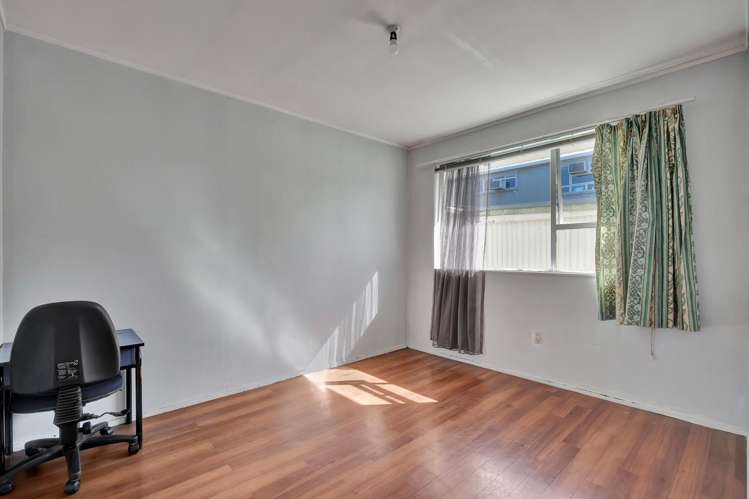 343B Te Rapa Road Beerescourt_5