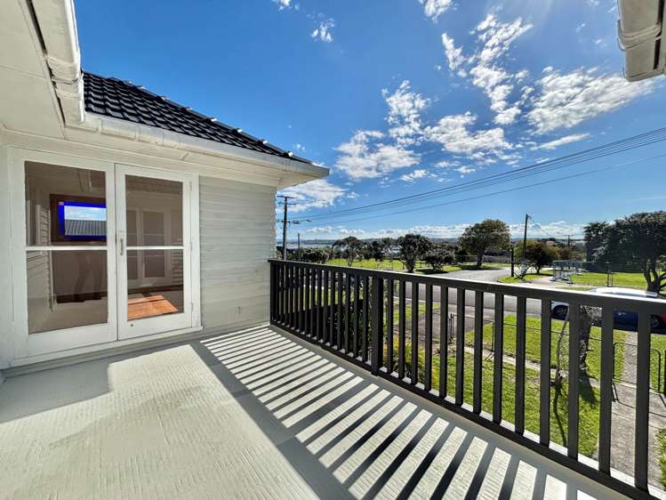 108 Eversleigh Road Belmont_11