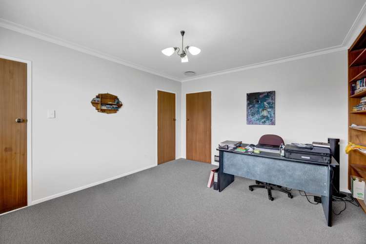 3 Climie Crescent Hawera_14