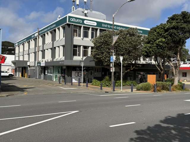 SUPERB LIGHT & CENTRAL AFFORDABLE OFFICE SPACE