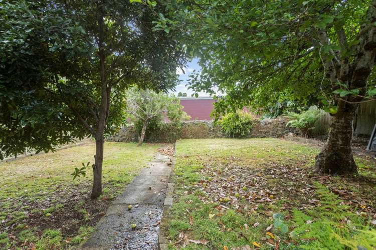 6 Parkhill Road Morningside_15