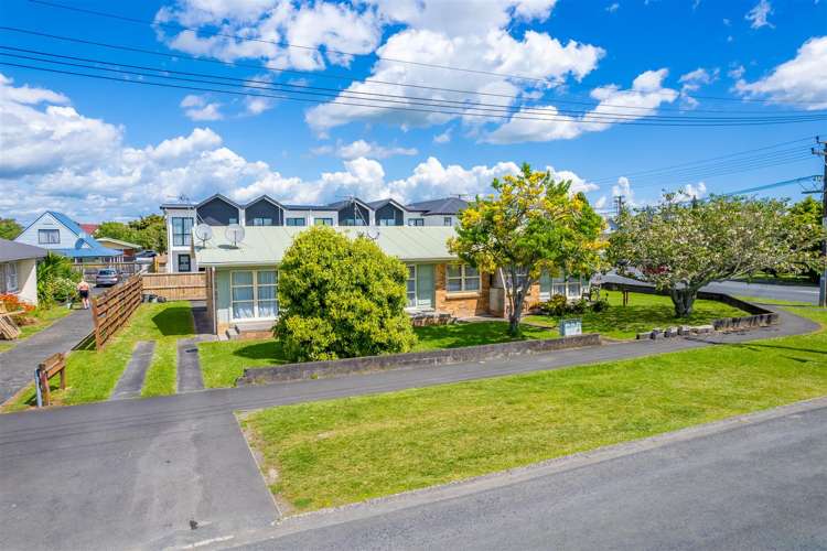 69 May Street Hamilton East_25