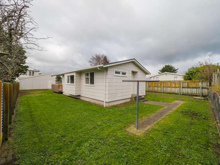 9 Crewe Crescent Hokowhitu_10