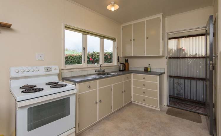 1/4 Otterson Street Tahunanui_6