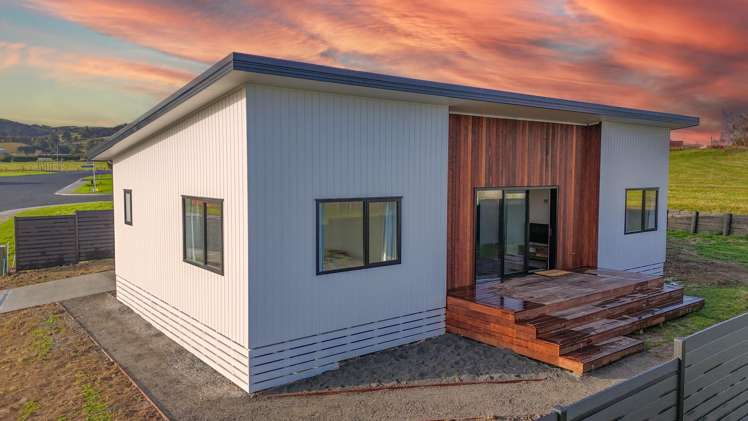 13 Meadowbank Drive_0