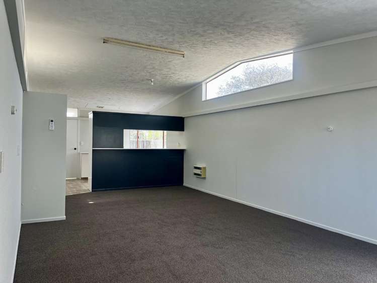 2/722 Charles Street 10495_5