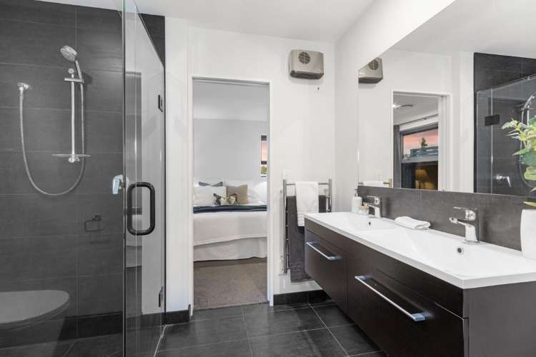 9 Robert Duncan Road Belfast_9