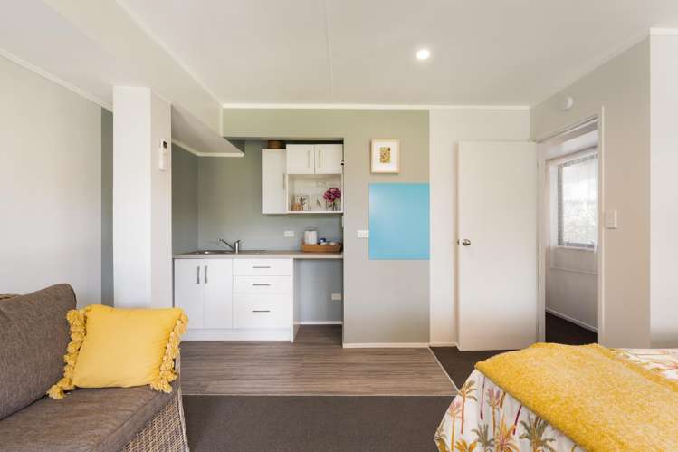 1281 Papamoa Beach Road Papamoa_11