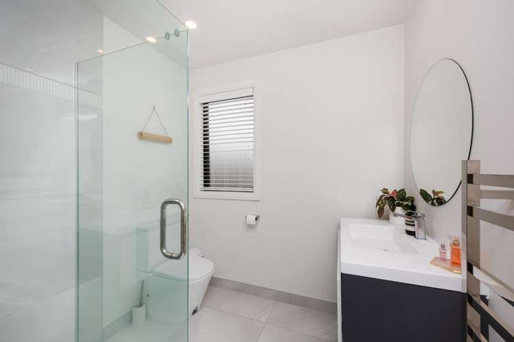 55 Johnstone Drive Fitzherbert_21